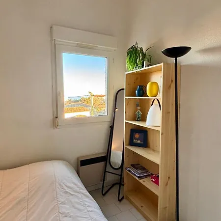 Family With Bedroom, Mezzanine, Sleeping & Parking * Frontignan