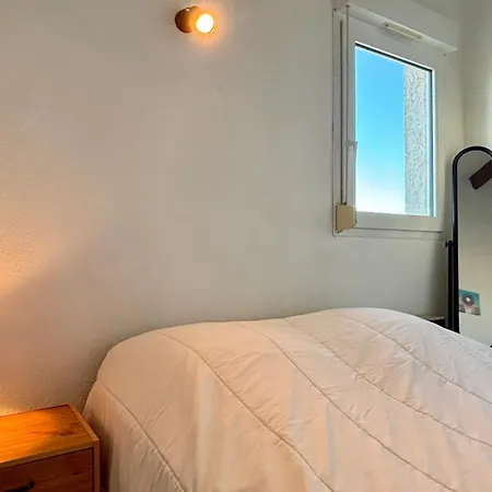 Family With Bedroom, Mezzanine, Sleeping & Parking Frontignan