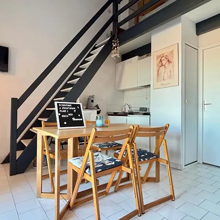 Family With Bedroom, Mezzanine, Sleeping & Parking Frontignan