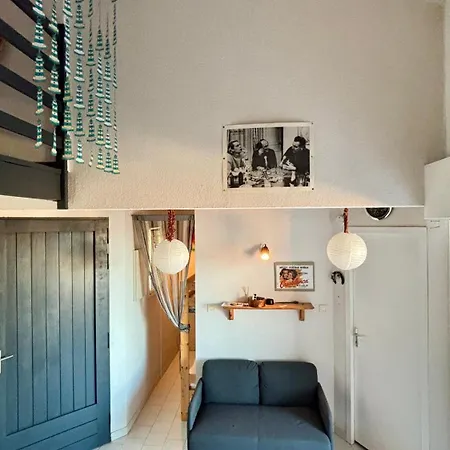 Family With Bedroom, Mezzanine, Sleeping & Parking * Frontignan